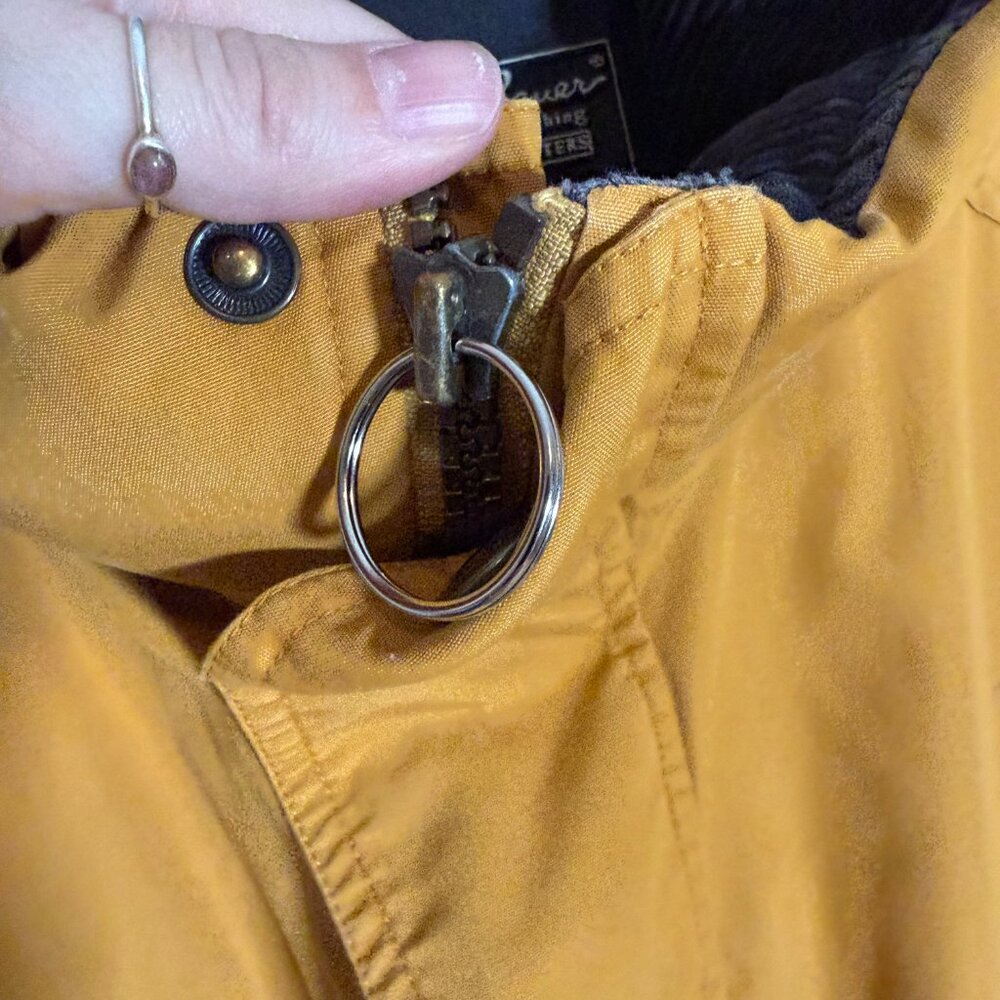 Vintage 90s Eddie Bauer Men's Yellow Goose Down Coat Outdoors Warm M - Picture 3 of 14